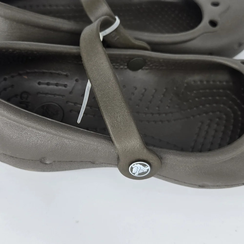 CROCS Girls Brown Mary Jane Clog Sandals with Strap